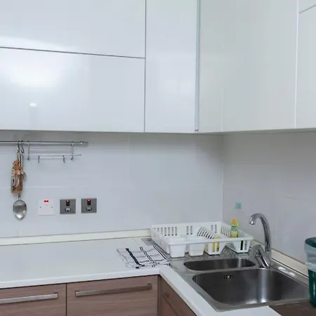 Upper Valley Mansions, No.25 Appartement *