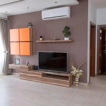 Upper Valley Mansions, No.25 Appartement *