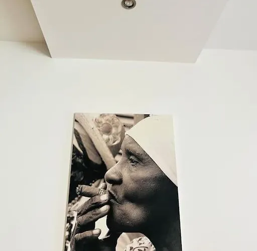 Lejlighed Upper Valley Mansions, No.25 *