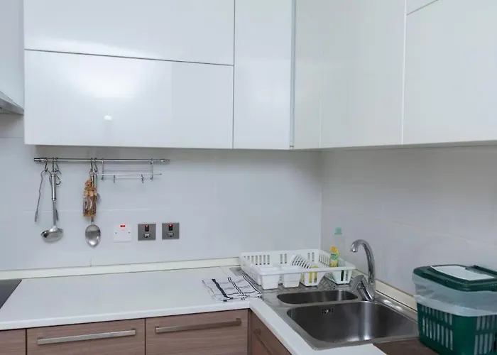 Upper Valley Mansions, No.25 Lejlighed *